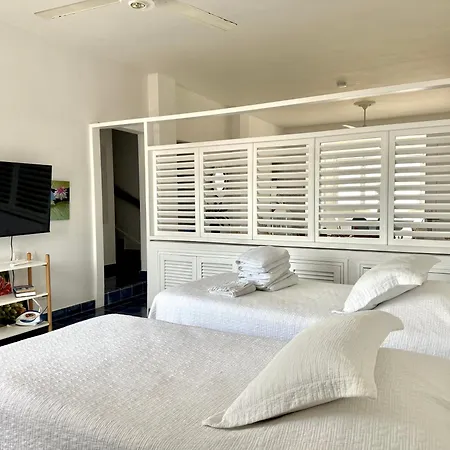 By Calamari Homes-plaza Bolivar Penthouse Sea View Apartamento